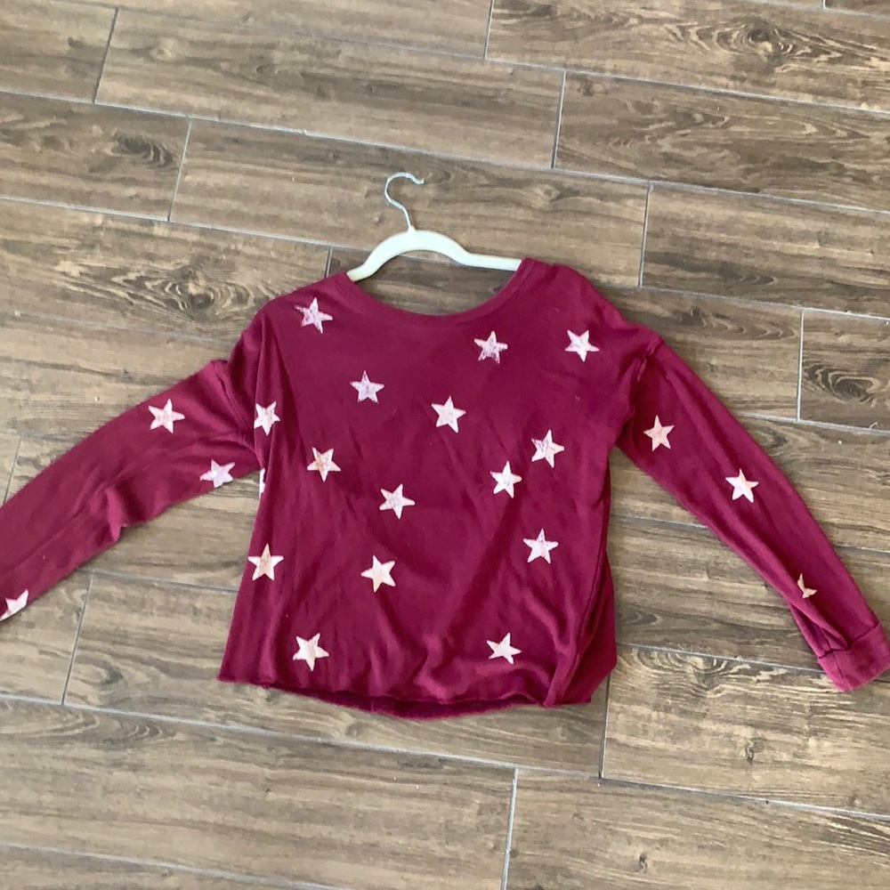 Splendid star maroon sweater size small